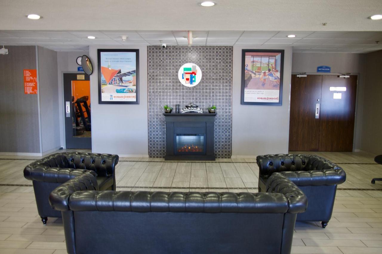 Howard Johnson By Wyndham Lexington Ngoại thất bức ảnh