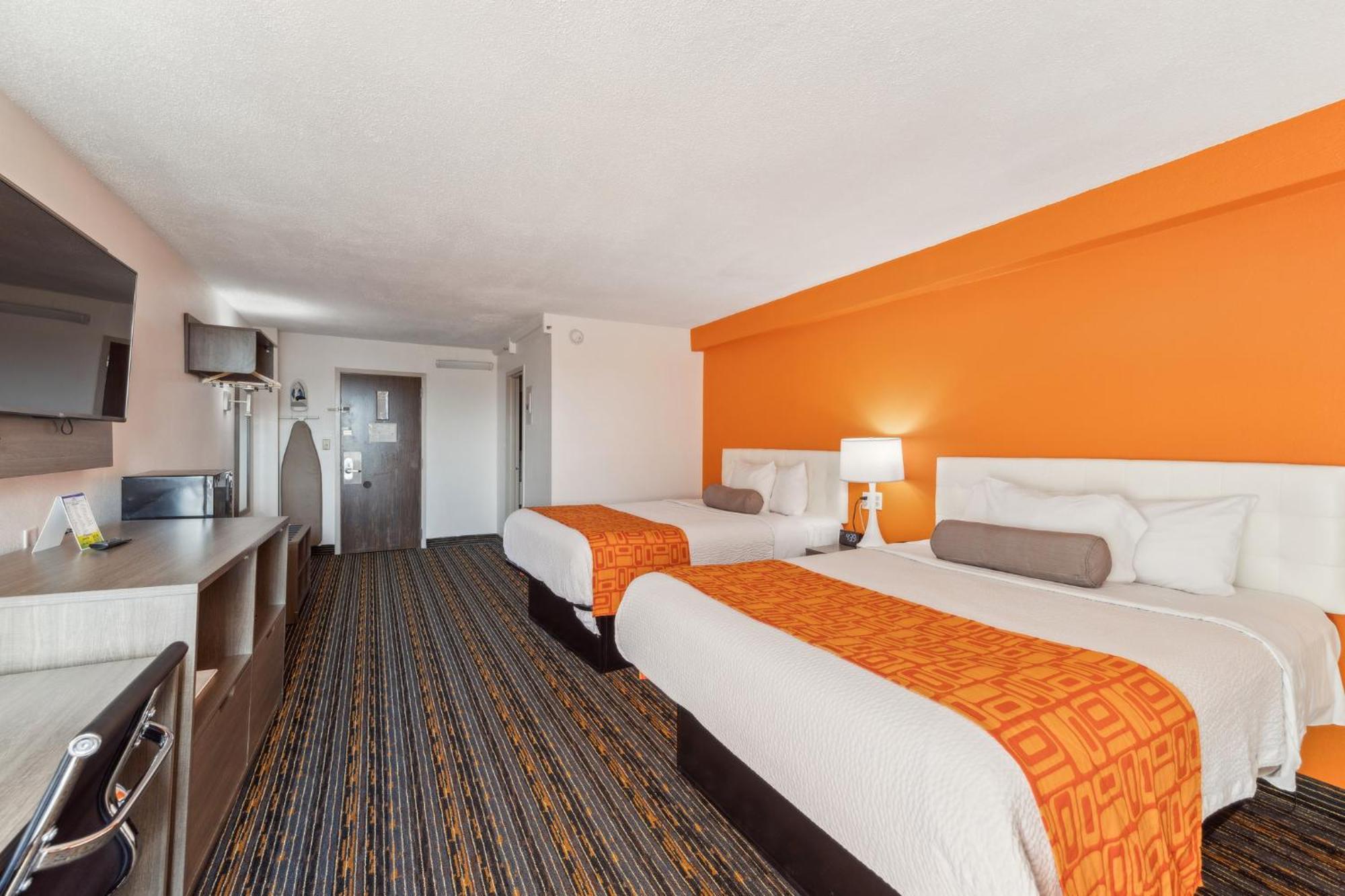 Howard Johnson By Wyndham Lexington Ngoại thất bức ảnh